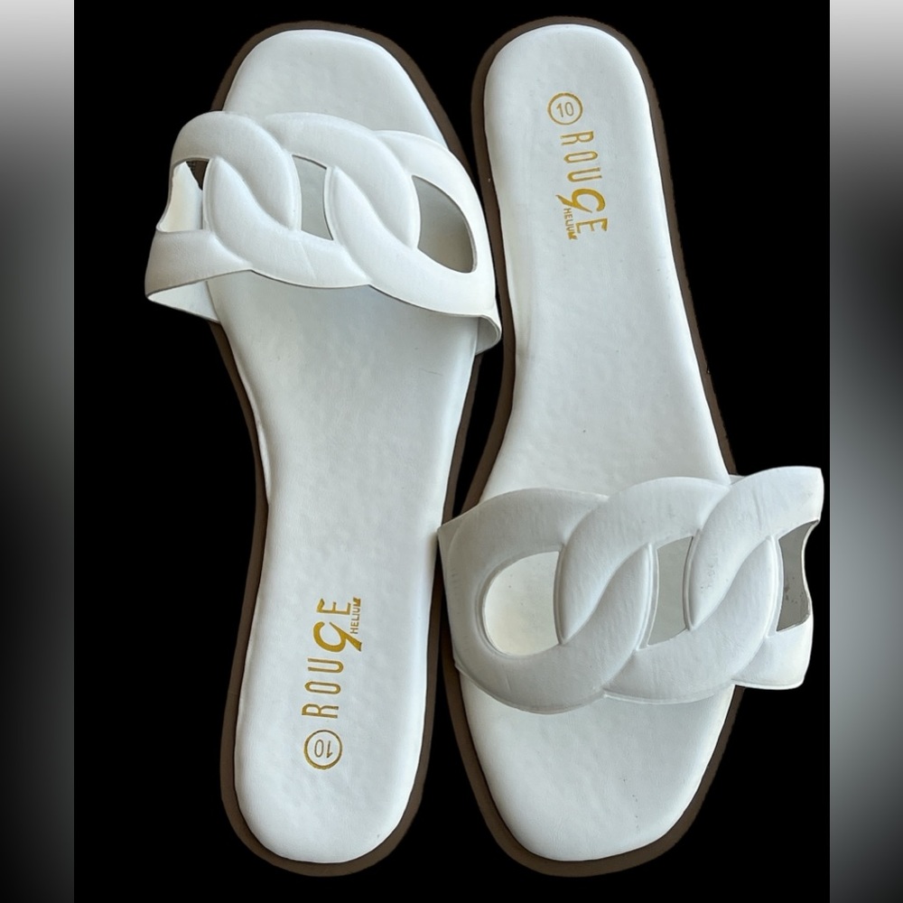 Rouge Size 10 Flat White Sandal - Picture 3 of 6